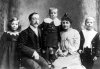 Bell family 1902.jpg