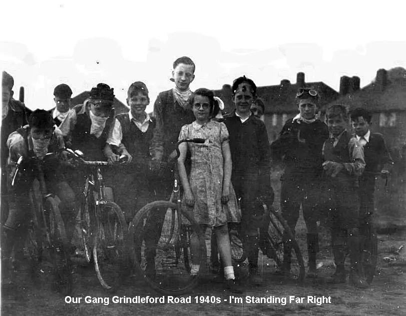 Grindleford_Bike_Gang.jpg