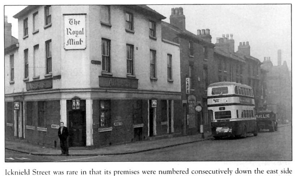 Image6_The_Royal_Mint_Pub.jpg