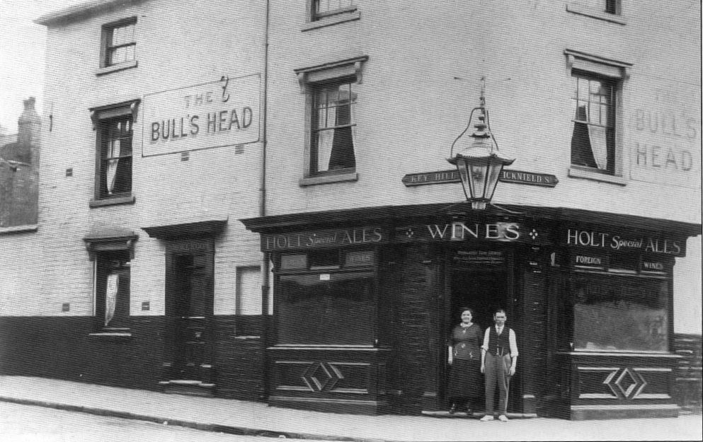 Image8_The_Bulls_Head_Corner_Key_Hil_andl_Icknield_St~0.jpg