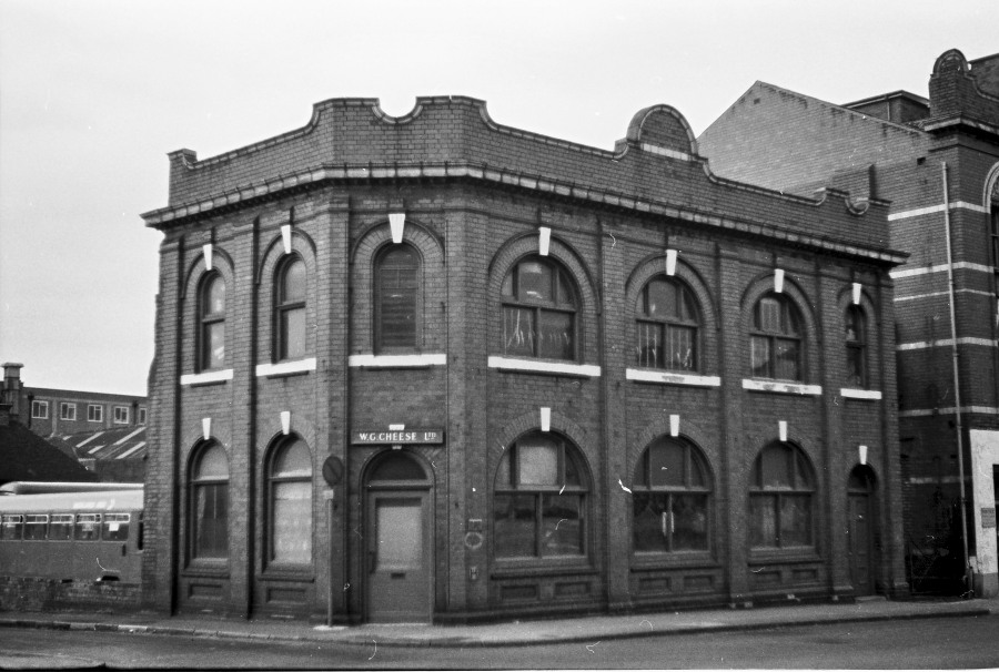 34A__nos_326-7_Bradford_st2C_corner_mill_lane.jpg