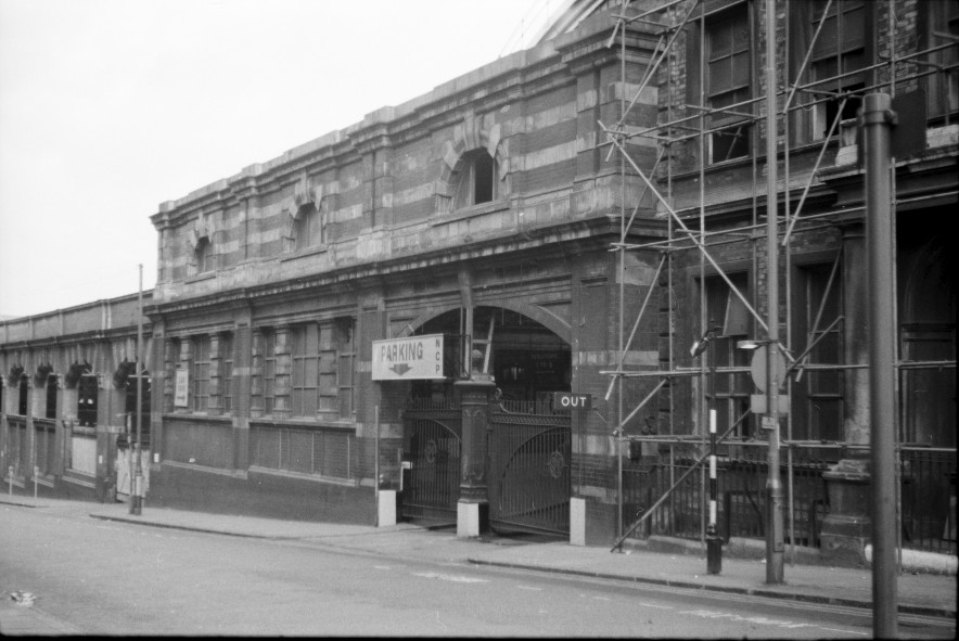 6__Snow_hill_station2C_livery_st_entrance.jpg