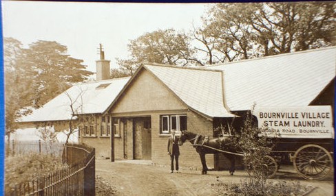 Bournville_village_steam_laundry.jpg