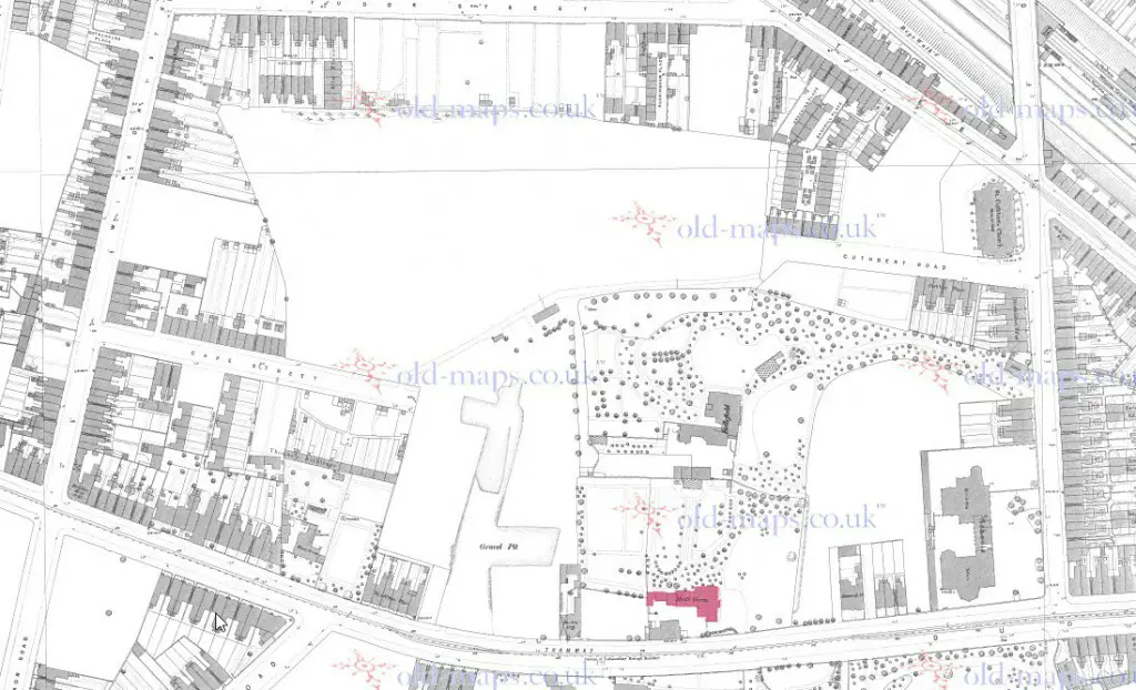 map_c_1889_showing_Heath_Green_House.jpg