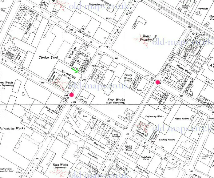 map_c_1952_area_around_mosely_st_birchall_st_showing_points_where_photos_taken_and_alleyway.jpg