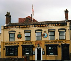 the_delph2C_brierley_hill.jpg