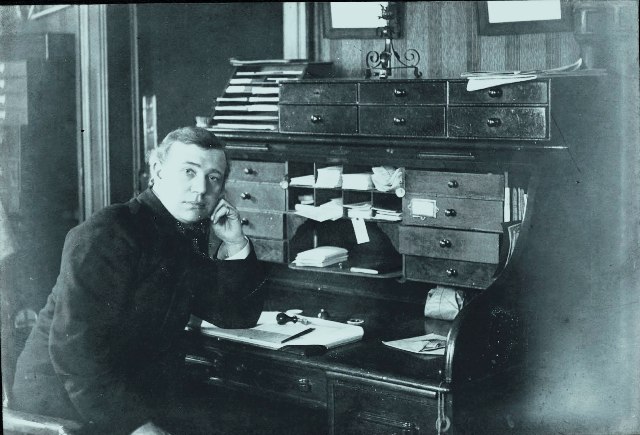 Edward_Henry_Manning_edited.jpg