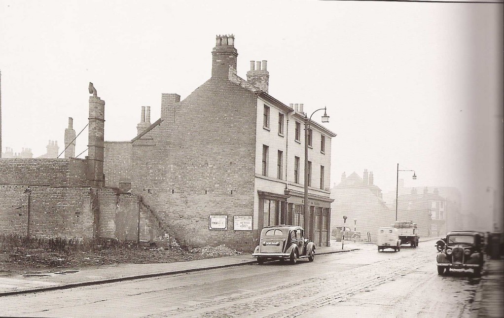 Sherlock_and_Gooch_Street_Woodman_Pub.jpg